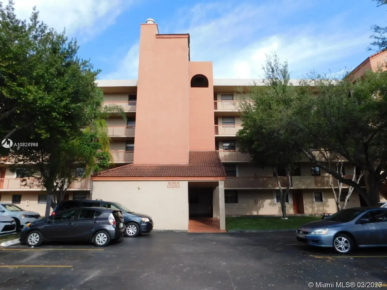 10253 NW 9th St Cir # 6, Miami FL 33172 photo 2