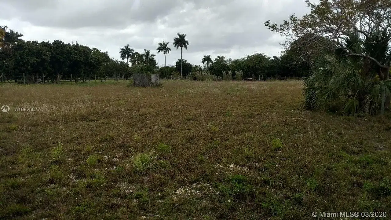 15835 SW 242 St, Homestead FL 33031 photo 3