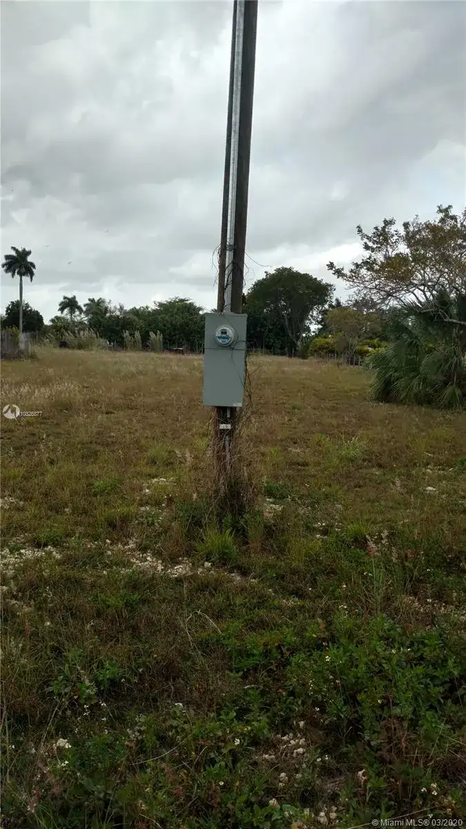 15835 SW 242 St, Homestead FL 33031 photo 4