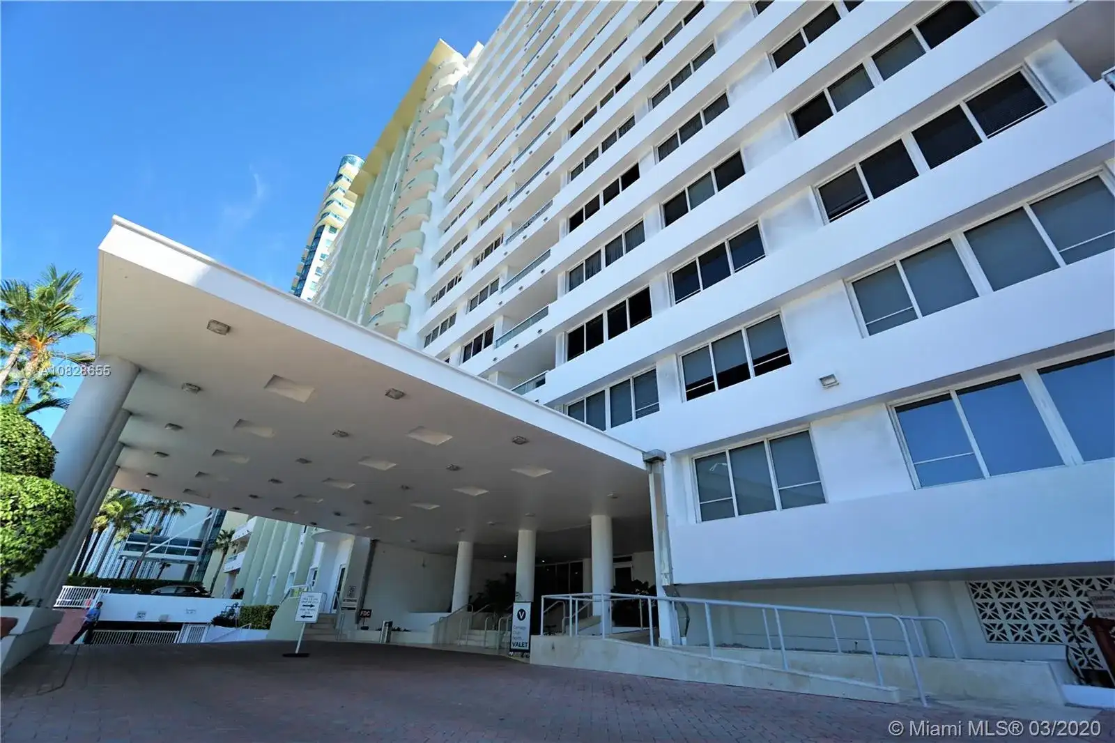 5005 Collins Ave # 322, Miami Beach FL 33140 photo 4