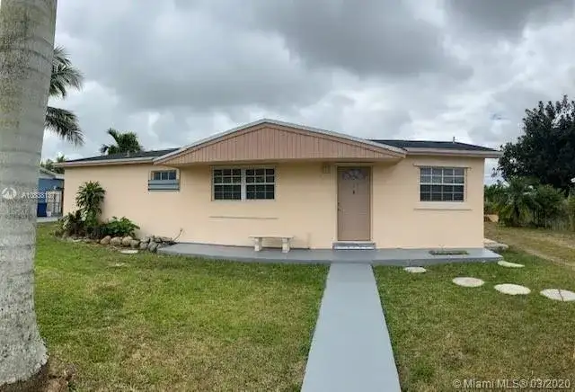 18940 SW 310th St, Homestead FL 33030 photo 2
