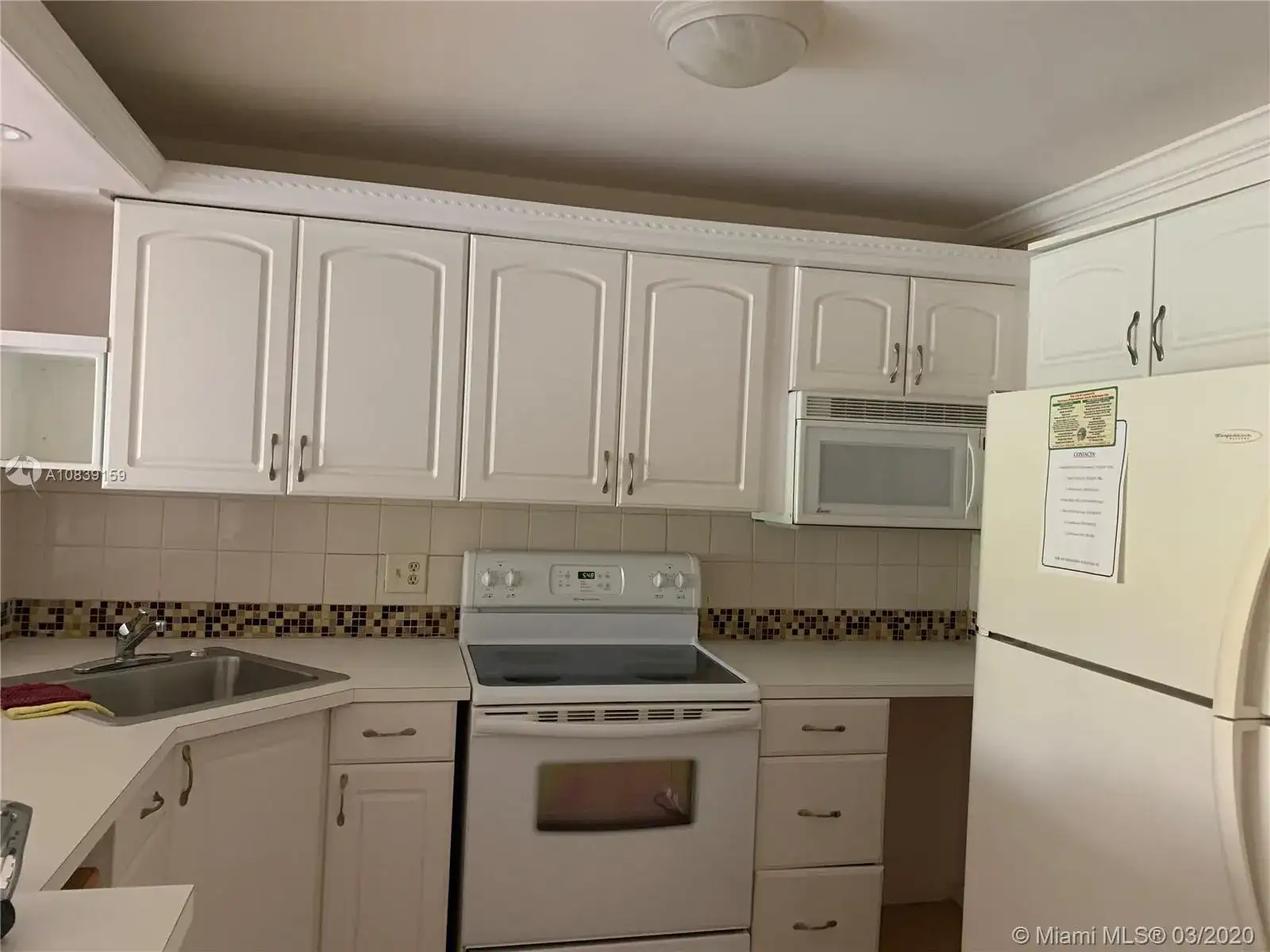 3740 Inverrary Dr # 3D, Lauderhill FL 33319 photo 5
