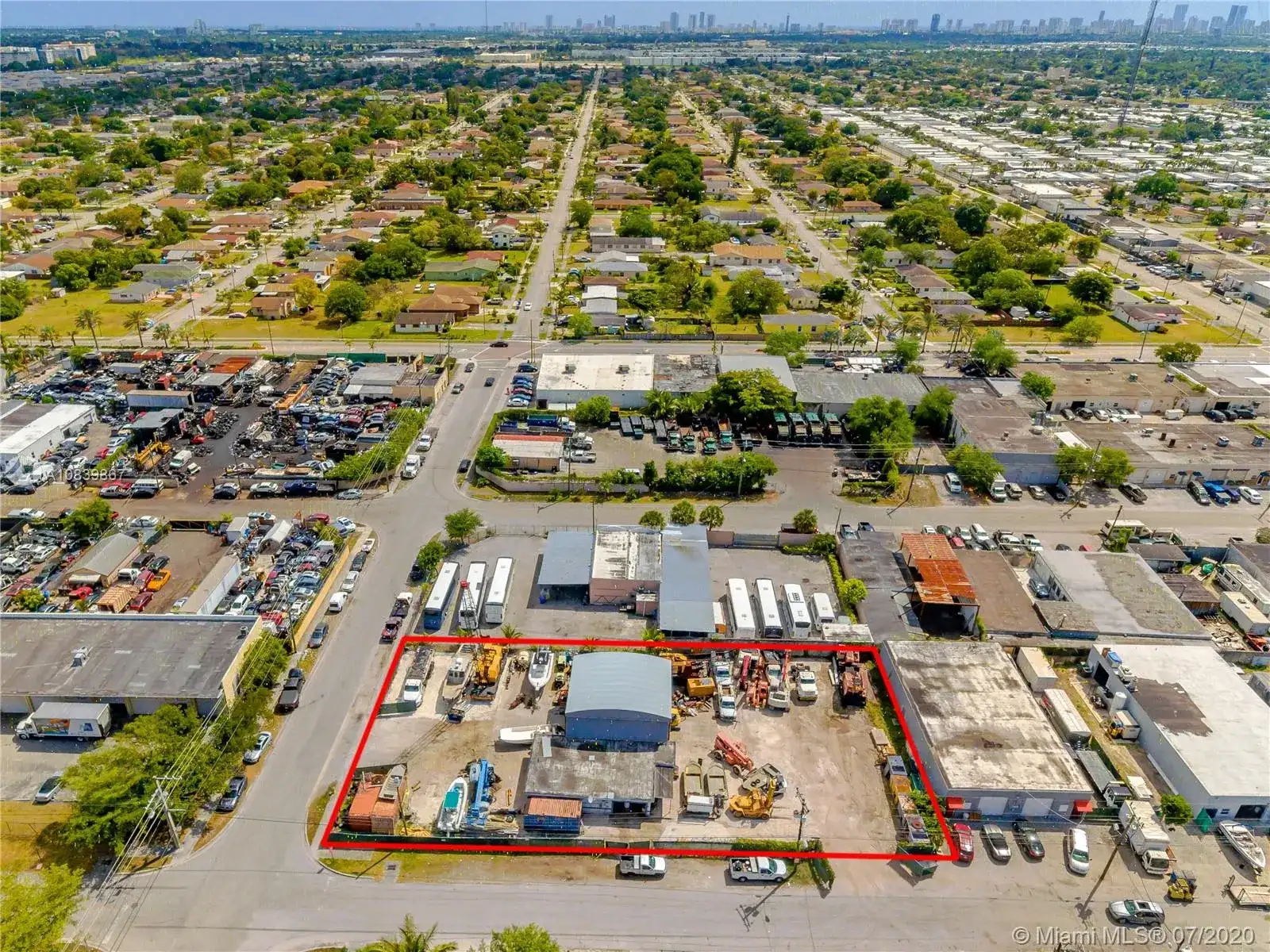2301 sw, West Park FL 33023 photo 4