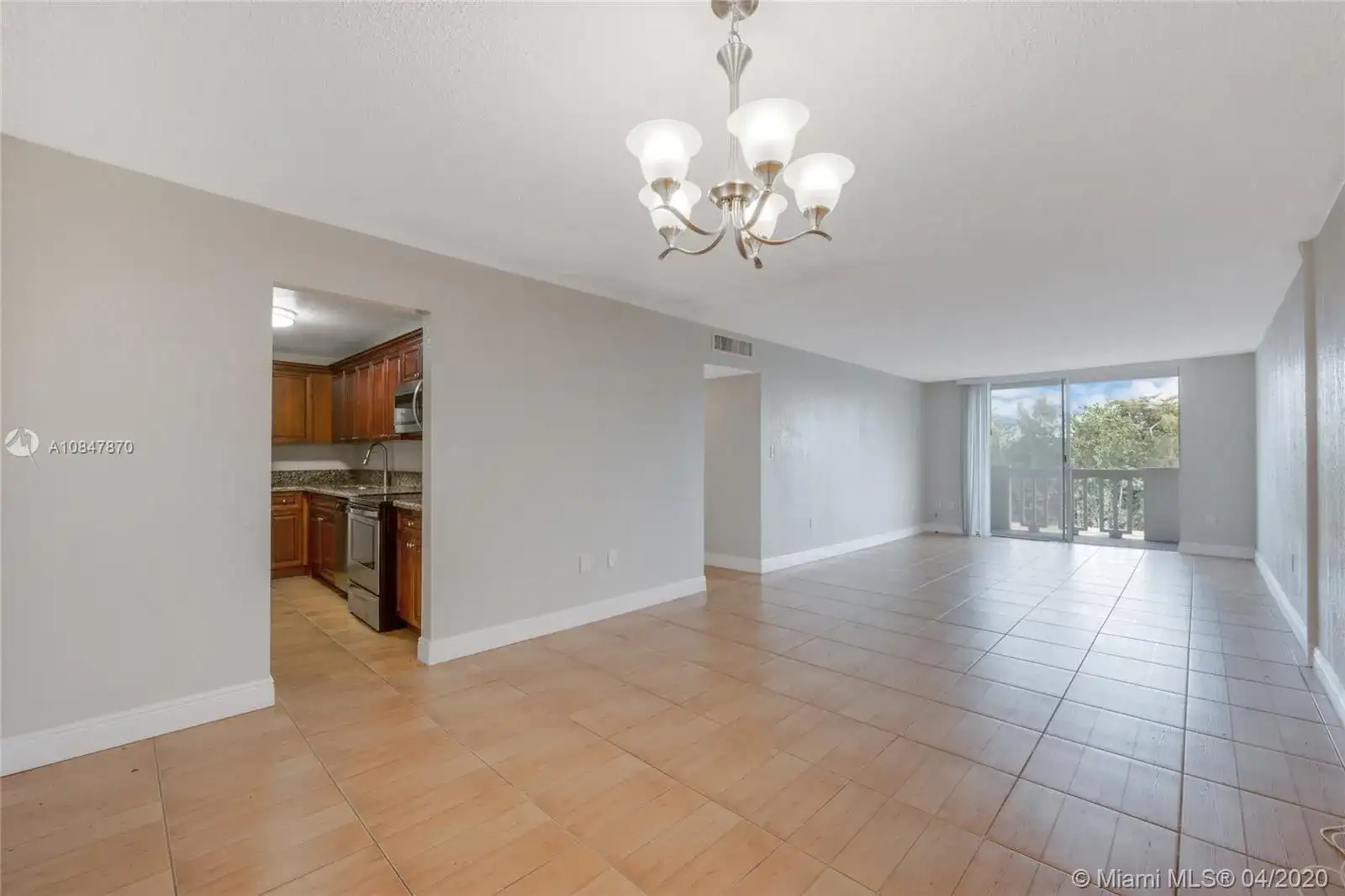 1800 Sans Souci Blvd # 303, North Miami FL 33181 photo 3