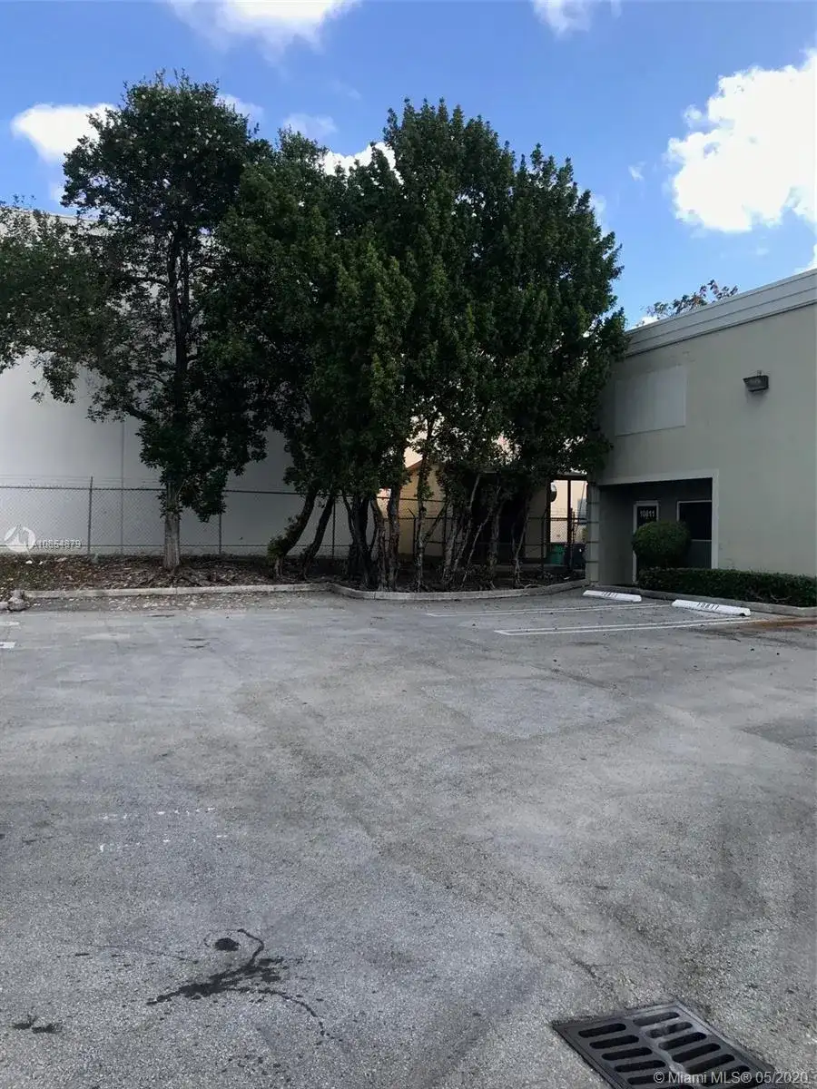 10811 NW 29th St # 10811, Doral FL 33172 photo 3