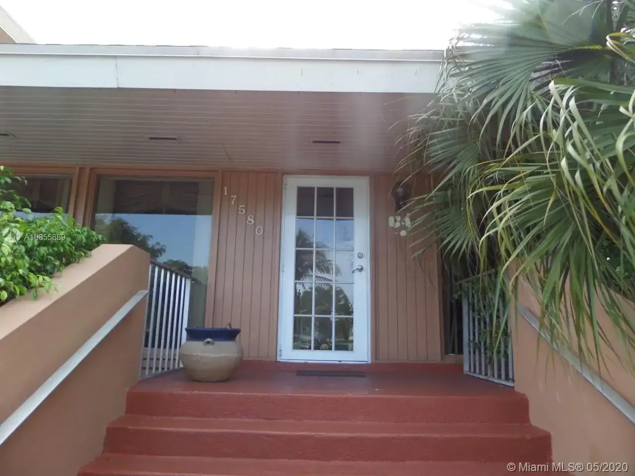 17530 NW 68th Ave # C4002, Hialeah FL 33015 photo 2