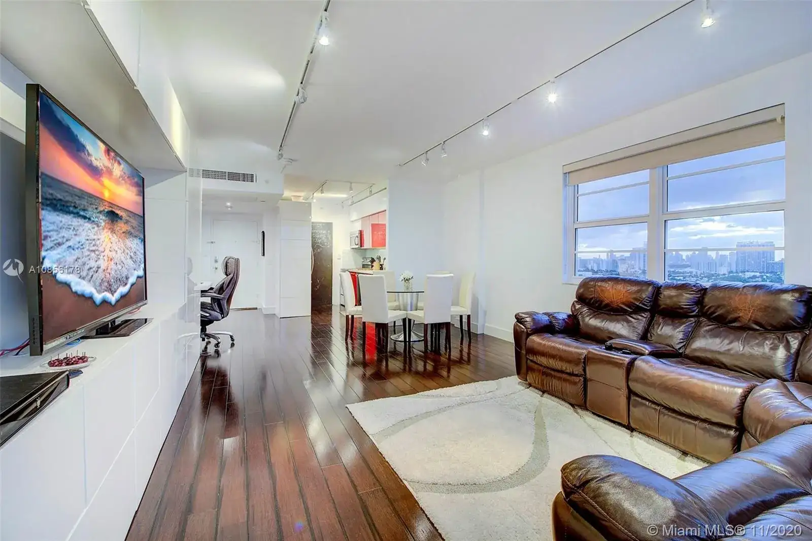 100 Lincoln Rd # 1514, Miami Beach FL 33139 photo 3