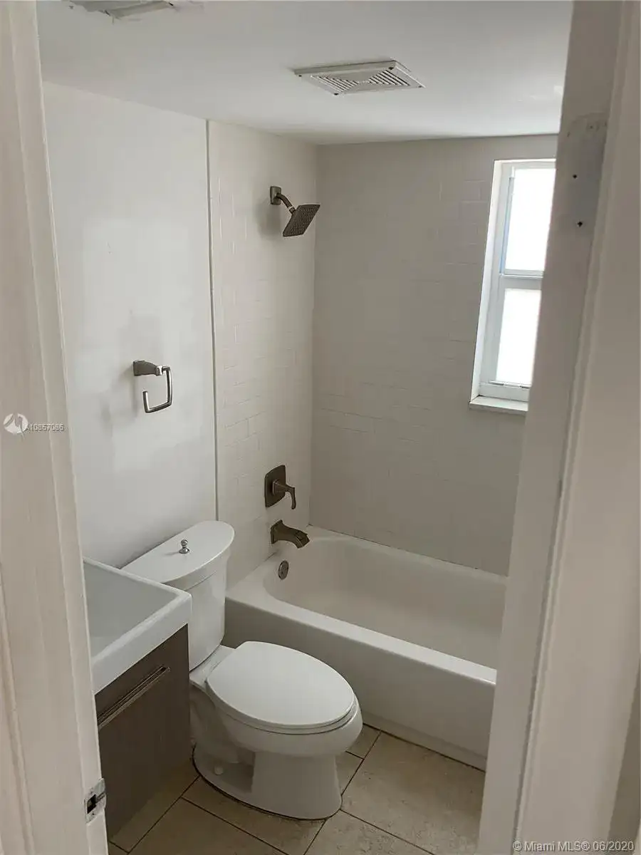 50 Antilla Ave # 2, Coral Gables FL 33134 photo 5
