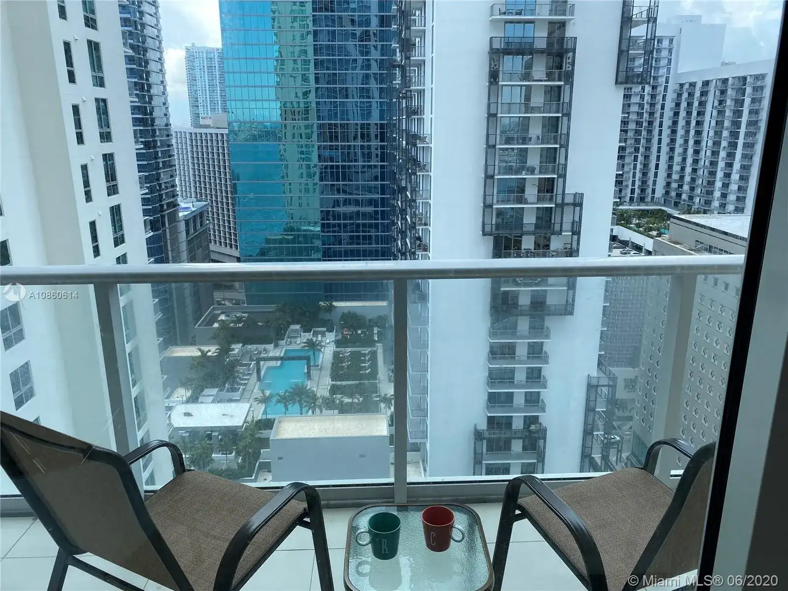 300 S Biscayne Blvd # 2309, Miami FL 33131 photo 2