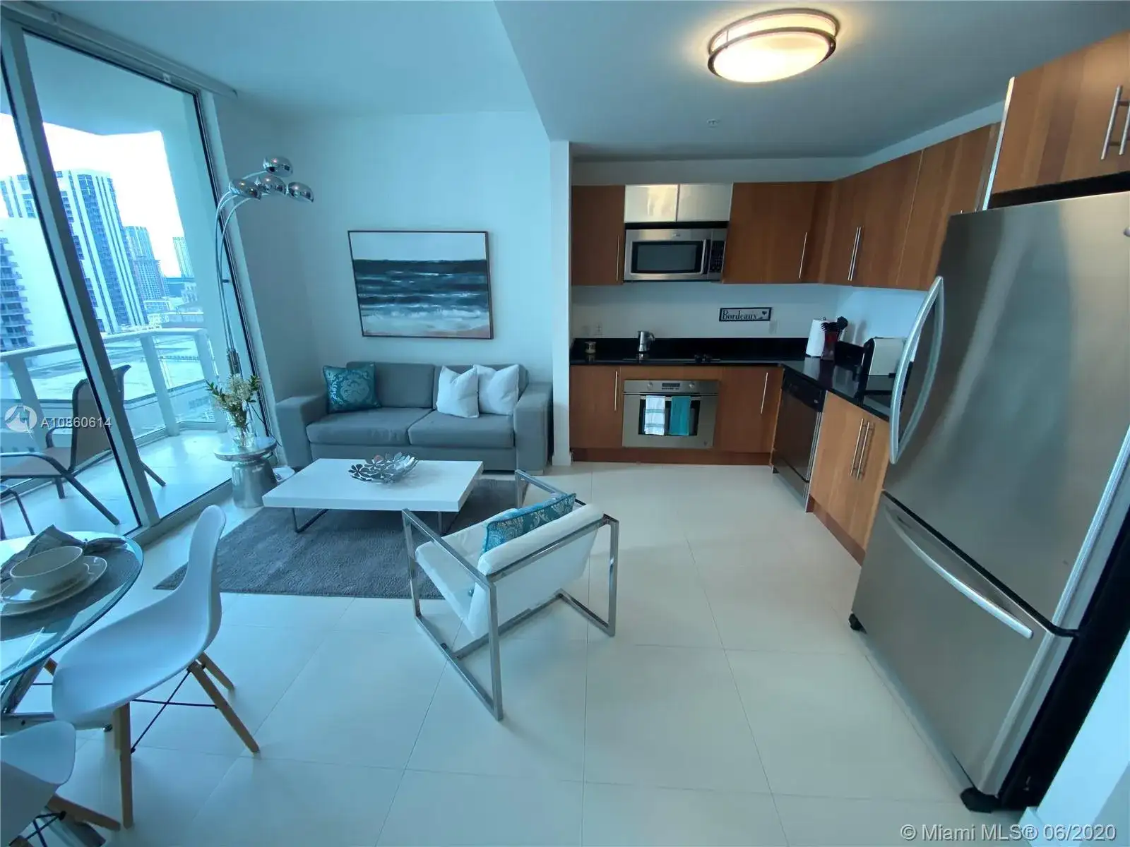 300 S Biscayne Blvd # 2309, Miami FL 33131 photo 5