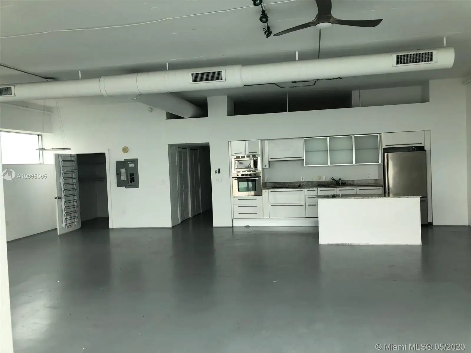 7934 West Dr # 1205, North Bay Village FL 33141 photo 4