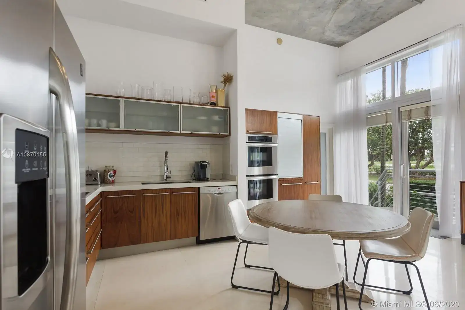 2001 Meridian Ave # 103, Miami Beach FL 33139 photo 3