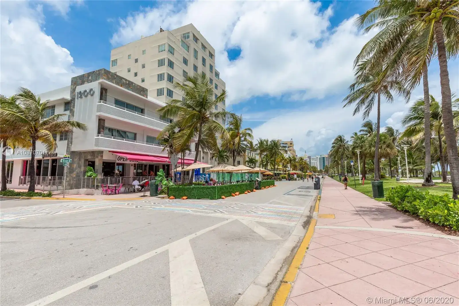 1150 Collins Ave # 402, Miami Beach FL 33139 photo 2