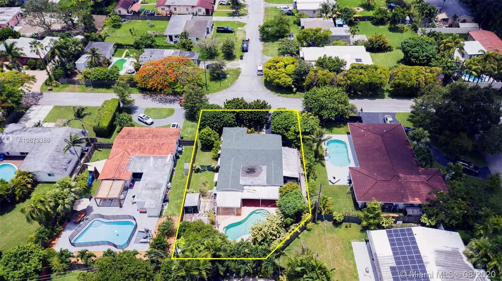 5231 SW 65th Ave, South Miami FL 33155 photo 2