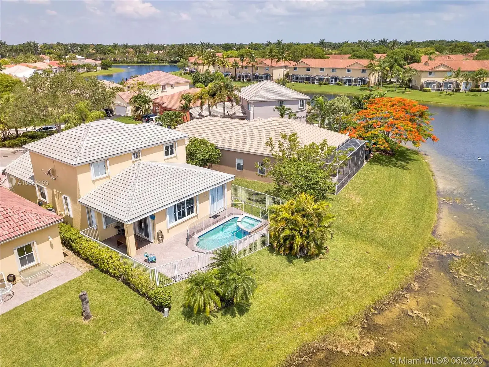 4146 Sabal Ridge Cir, Weston FL 33331 photo 2