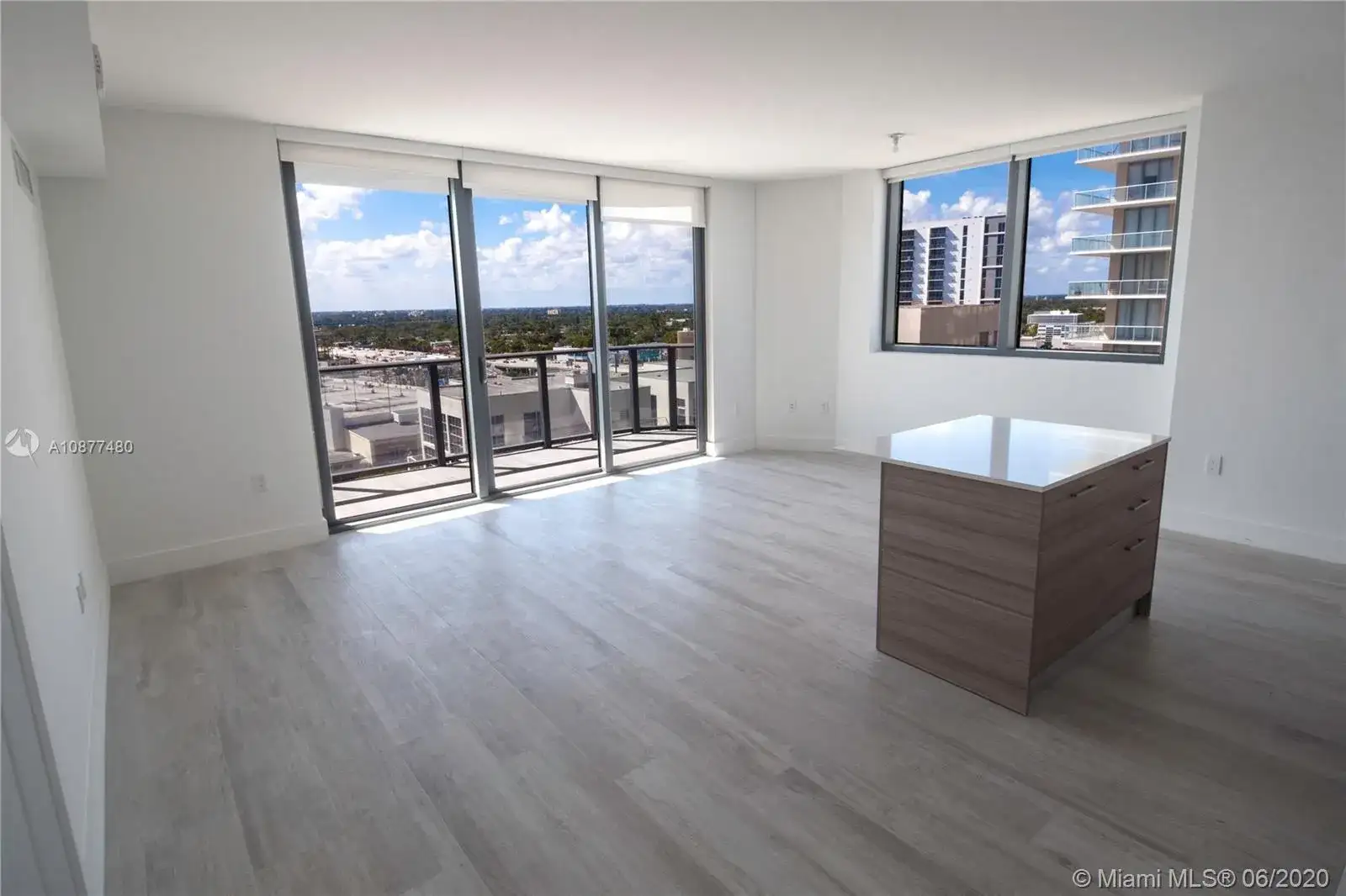 121 NE 34th St # 1409, Miami FL 33137 photo 3