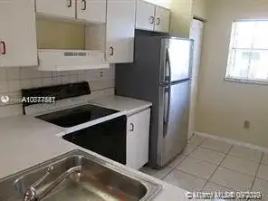 438 NE 210th Cir Ter # 4B, Miami FL 33179 photo 3