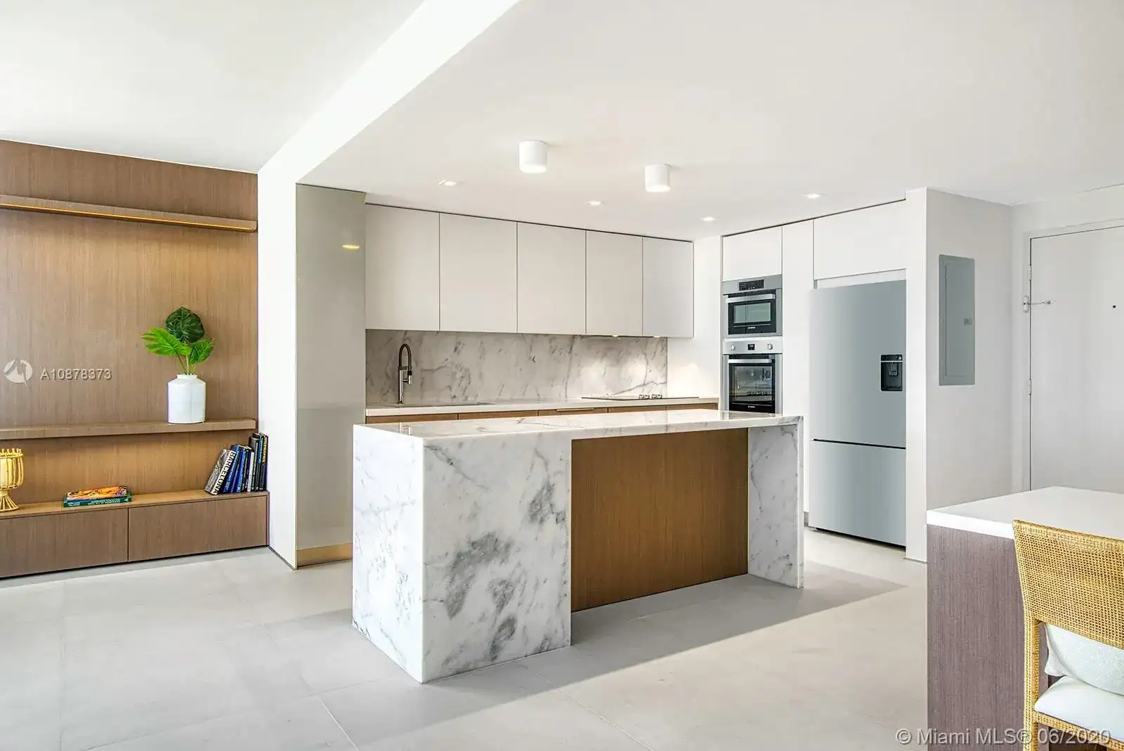 100 Lincoln Rd # 947, Miami Beach FL 33139 photo 3