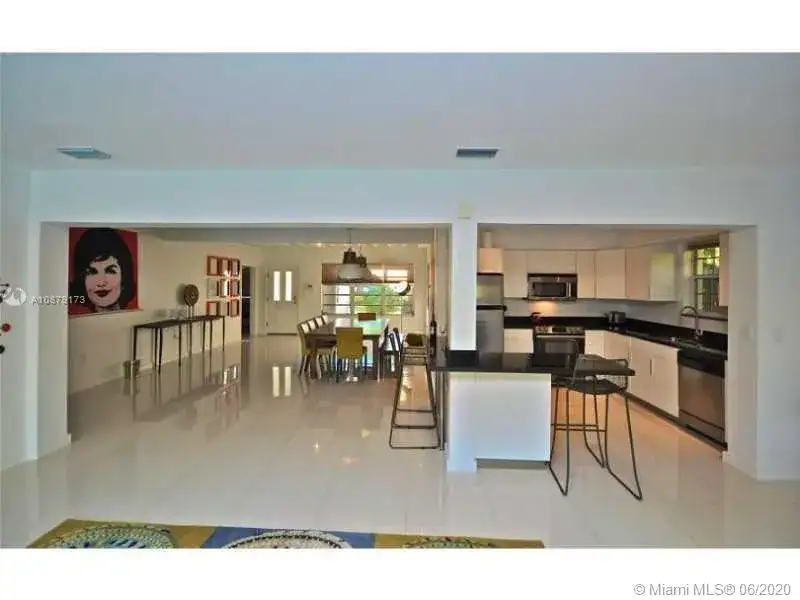 8033 Noremac Ave, Miami Beach FL 33141 photo 5