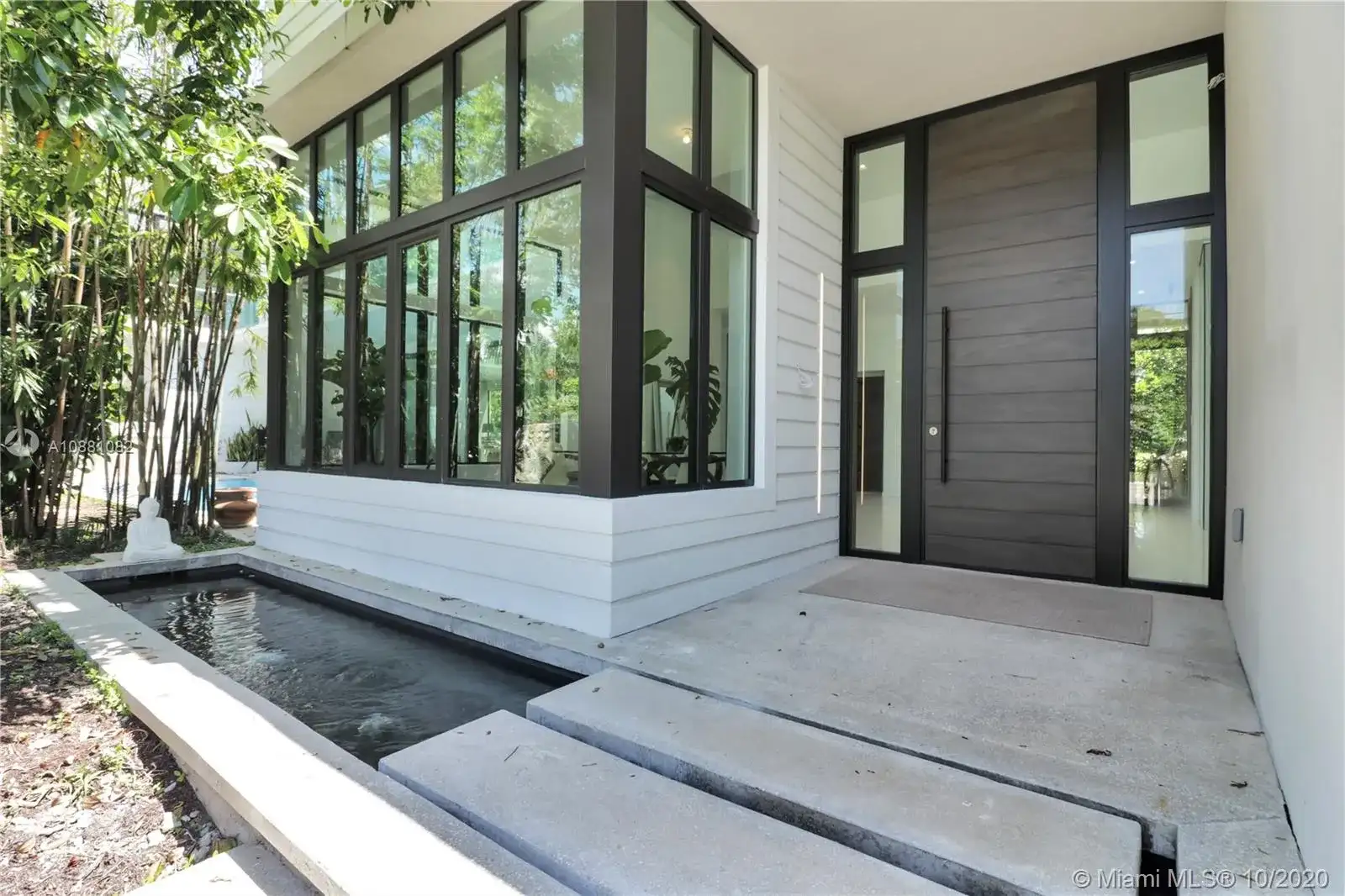 2140 S Miami Ave, Miami FL 33129 photo 3