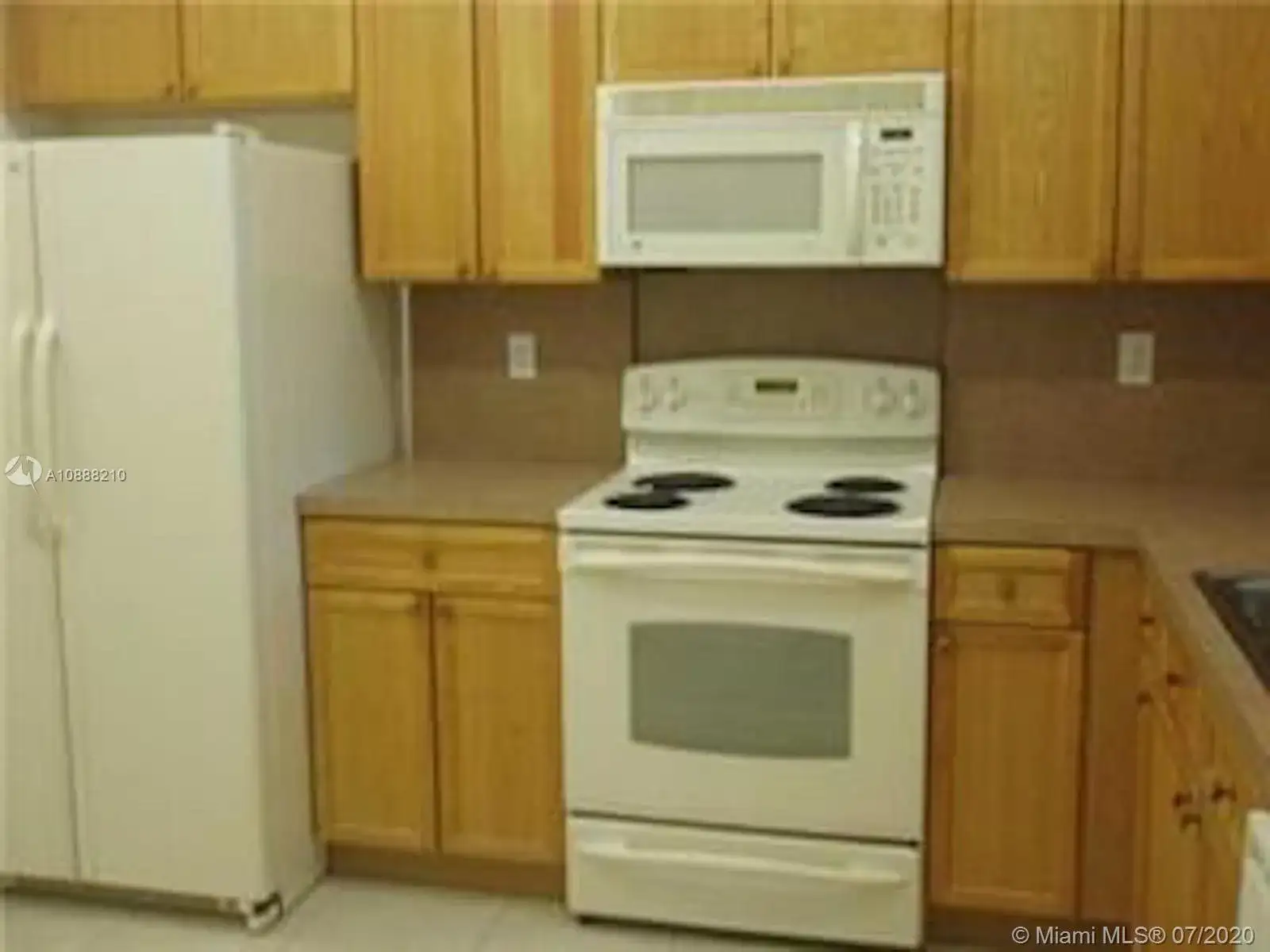3393 Merrick Ct # 1111, Margate FL 33063 photo 2