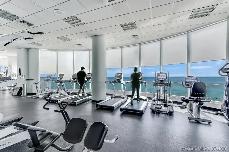 6365 Collins Ave # 1405, Miami Beach FL 33141 photo 4