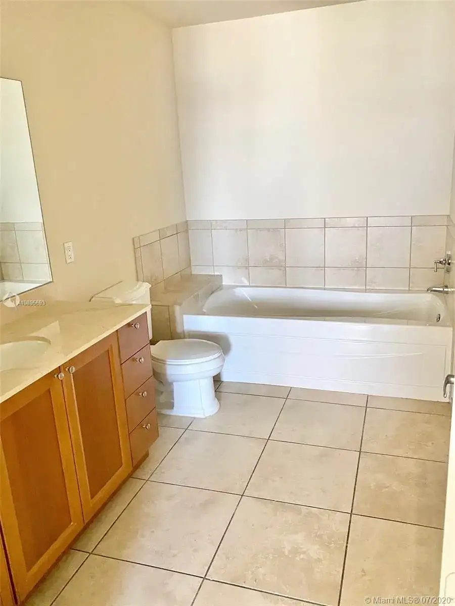 55 Merrick Way # 842, Coral Gables FL 33134 photo 4