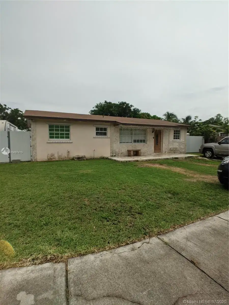 14954 SW 298th Ter, Homestead FL 33033 photo 2