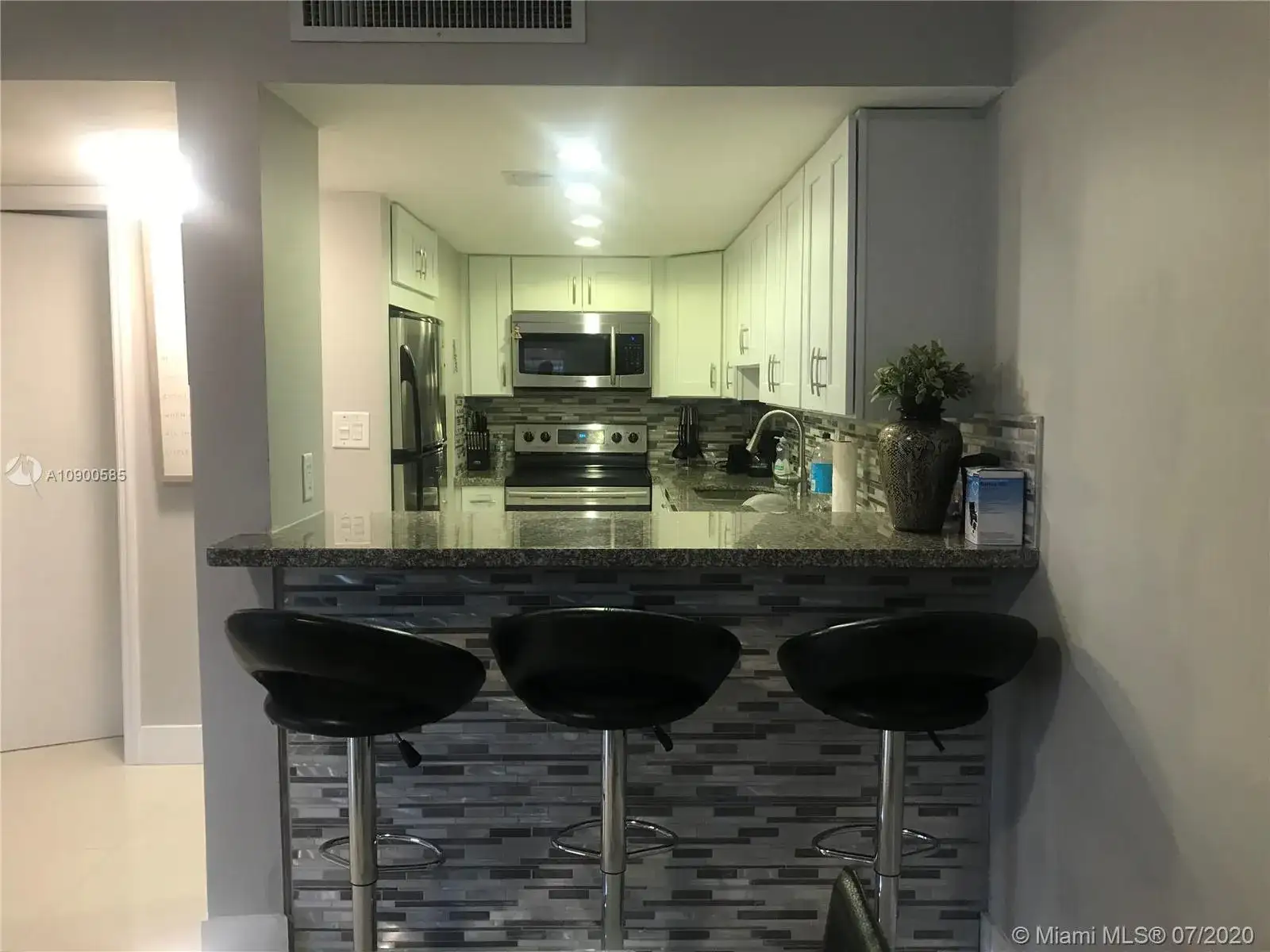 14356 SW 96th Ter, Miami FL 33186 photo 3