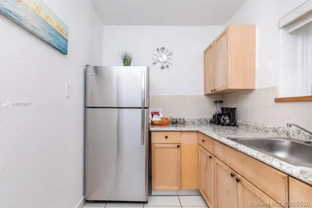 1982 Marseille Dr # 4, Miami Beach FL 33141 photo 5