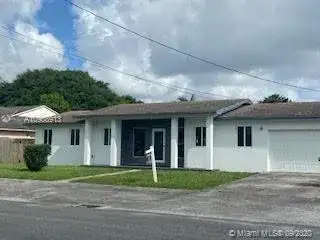 700 NW 9th Ct, Hallandale Beach FL 33009 photo 5