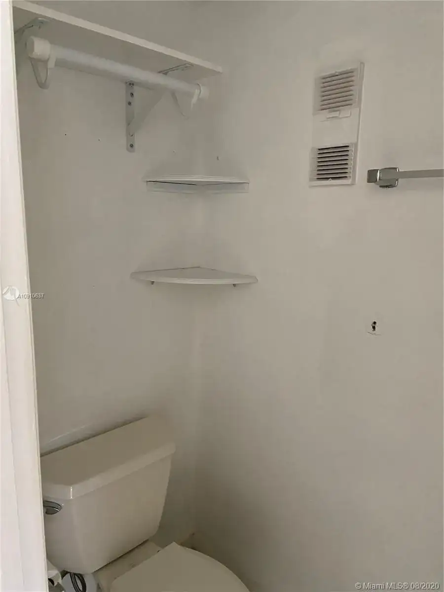 6555 W 26th Dr # 35, Hialeah FL 33016 photo 5