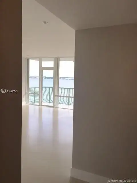 1408 Brickell Bay Dr # 809, Miami FL 33131 photo 2