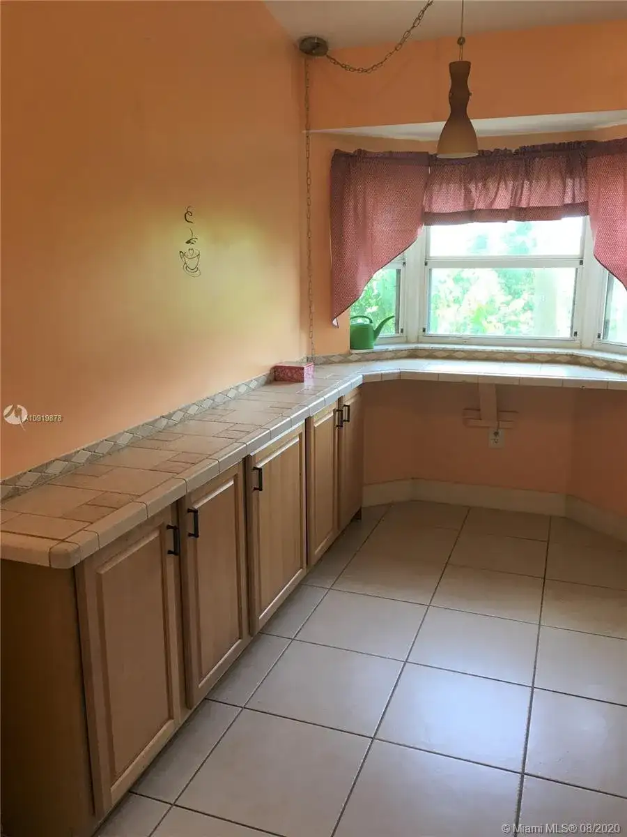 1240 SE 31st Ct # 32, Homestead FL 33035 photo 5