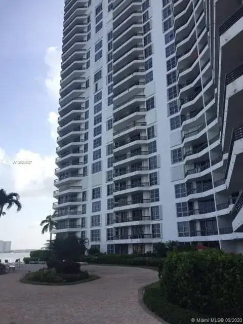 19101 Mystic Pointe Dr # 303, Aventura FL 33180 photo 2