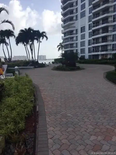 19101 Mystic Pointe Dr # 303, Aventura FL 33180 photo 3