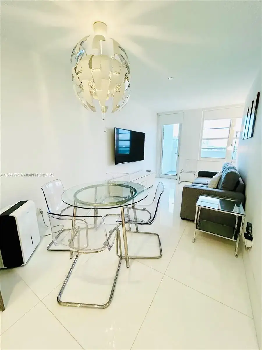 100 Lincoln Rd # 1645, Miami Beach FL 33139 photo 5