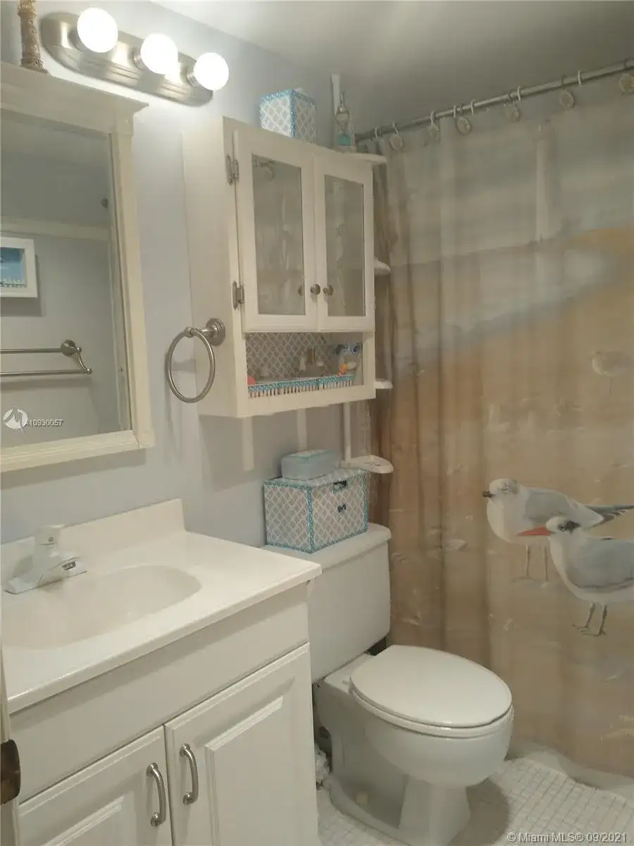 35 Tilford B # 35, Deerfield Beach FL 33442 photo 5