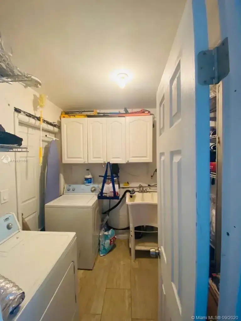 7821 Normandy St, Miramar FL 33023 photo 5