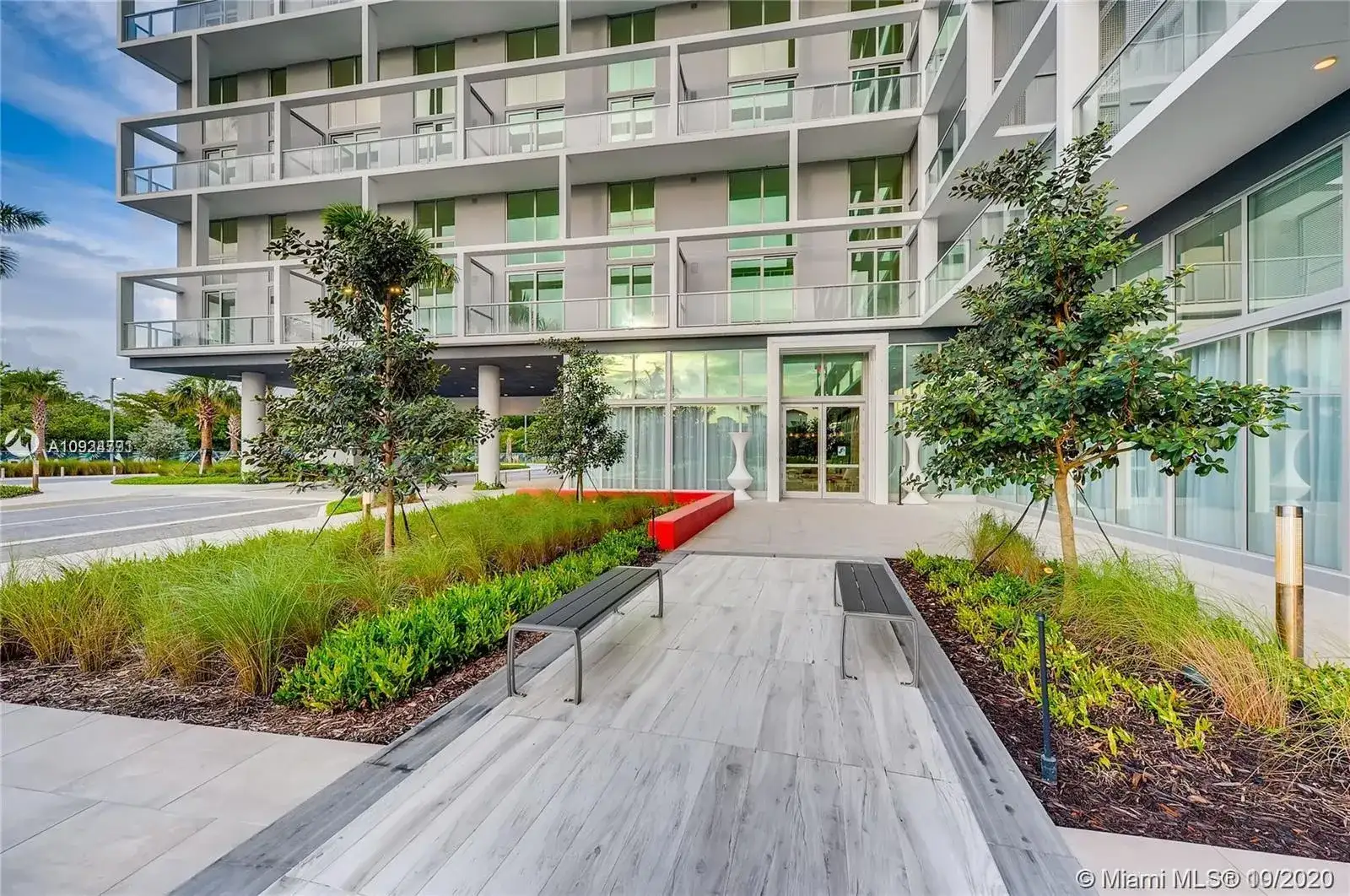 2000 Metropica Way # 2304, Sunrise FL 33323 photo 2