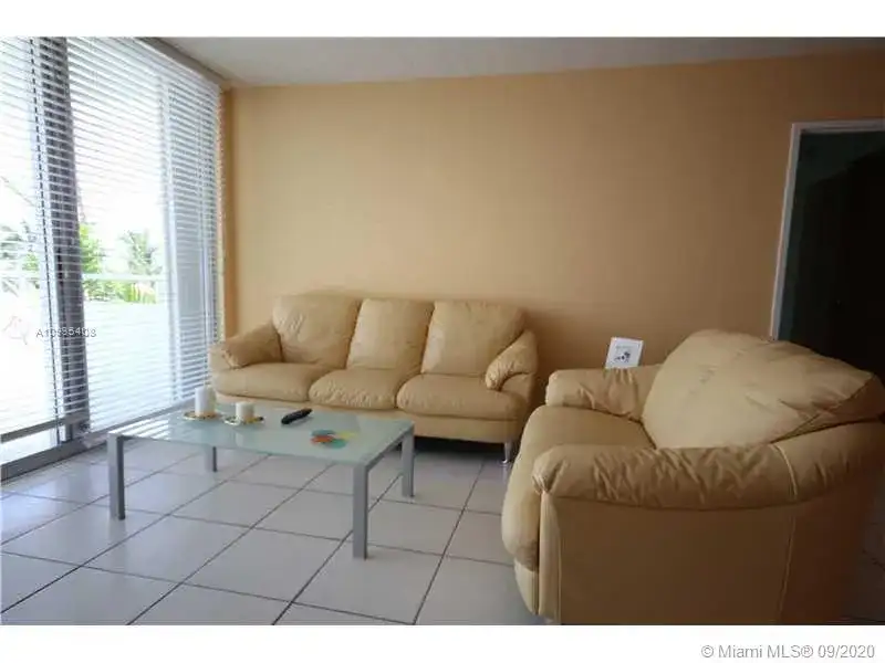 5161 COLLINS AV # 508, Miami Beach FL 33140 photo 2