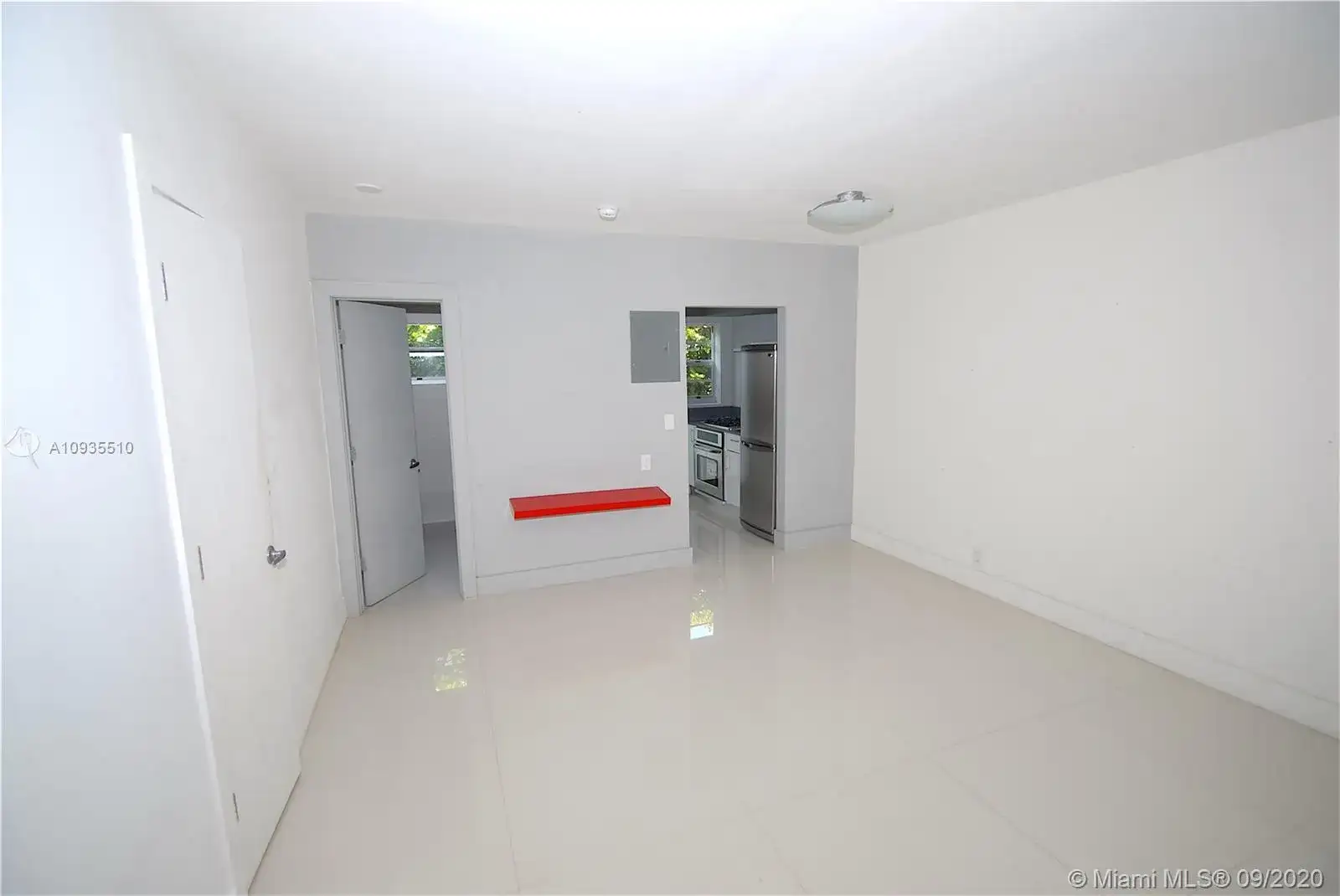 1604 Drexel Ave # 103, Miami Beach FL 33139 photo 2