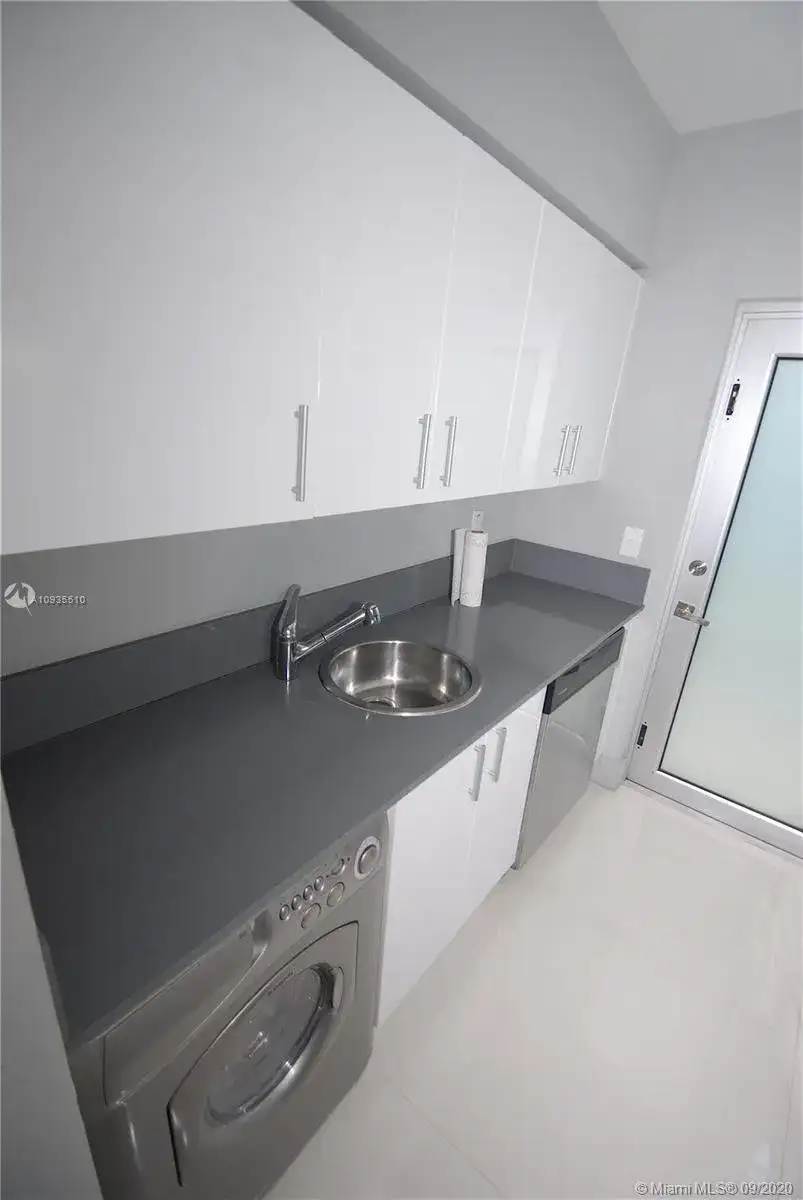 1604 Drexel Ave # 103, Miami Beach FL 33139 photo 5
