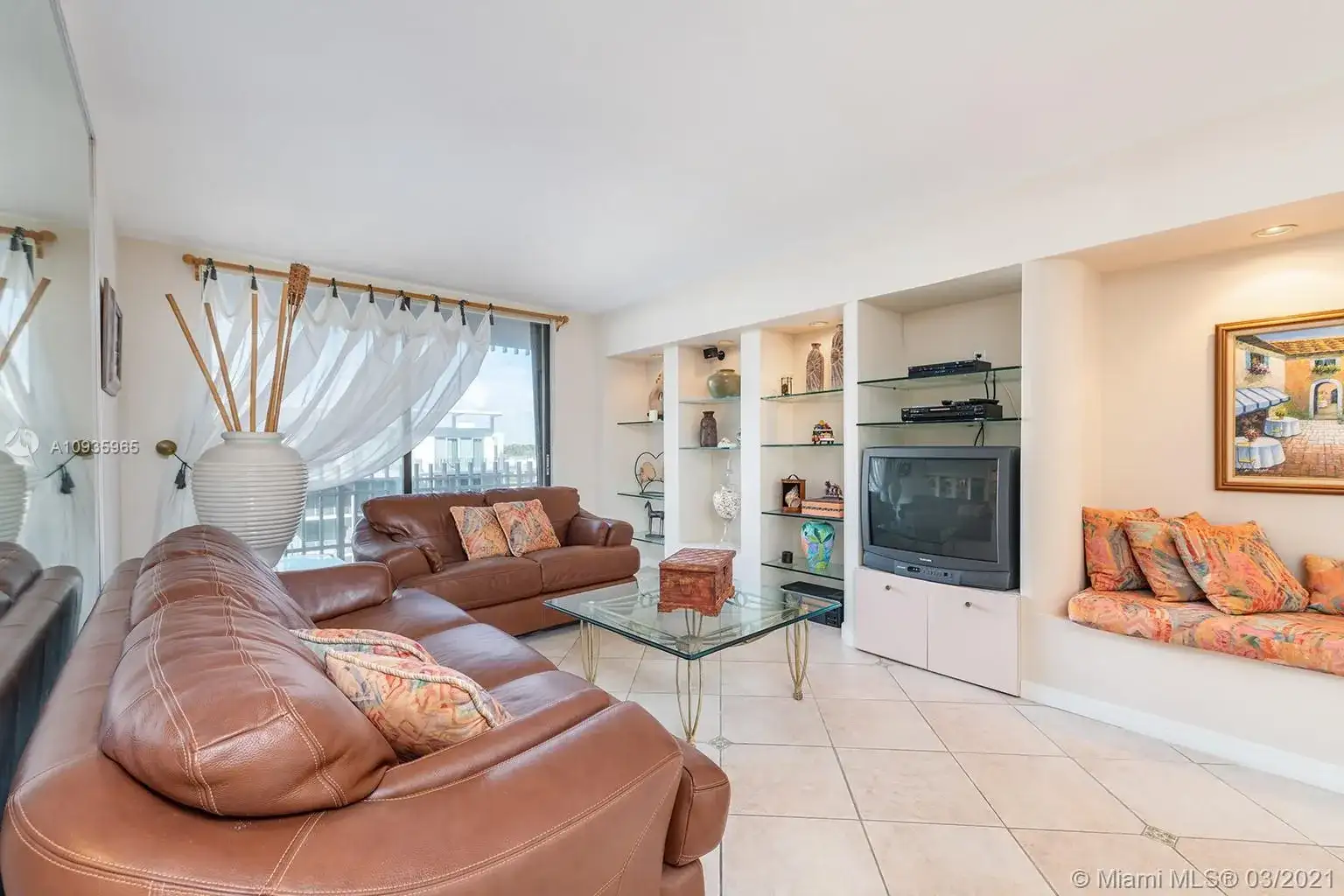 6061 Collins Ave # 7A, Miami Beach FL 33140 photo 4