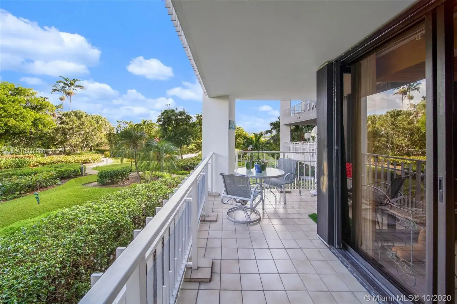 4000 Towerside Ter # 407, Miami FL 33138 photo 5