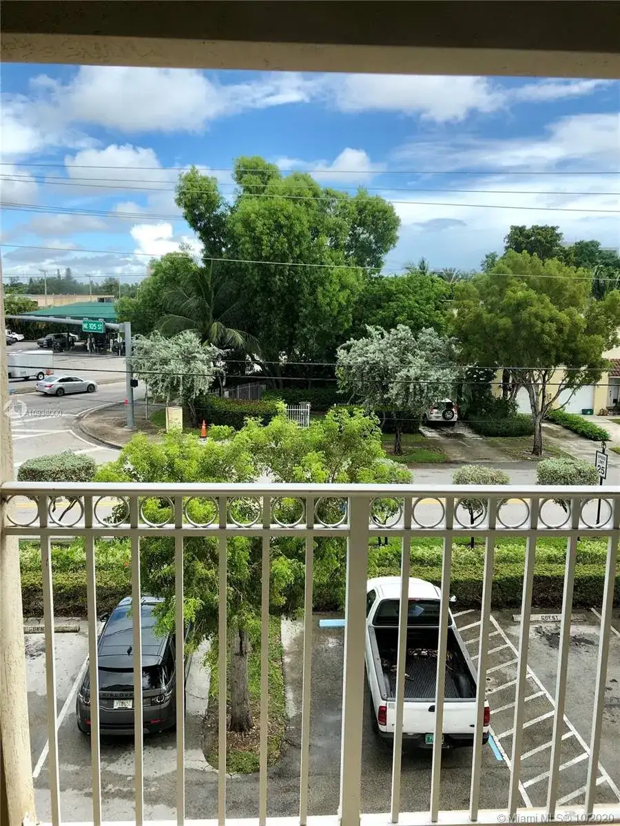 1200 NE 105th St # 35, Miami Shores FL 33138 photo 5