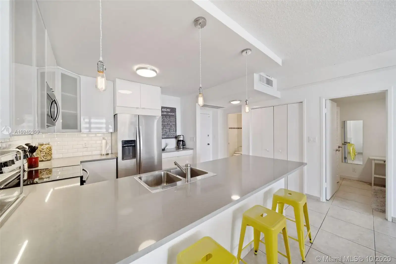 5601 Collins Ave # 717, Miami Beach FL 33140 photo 3