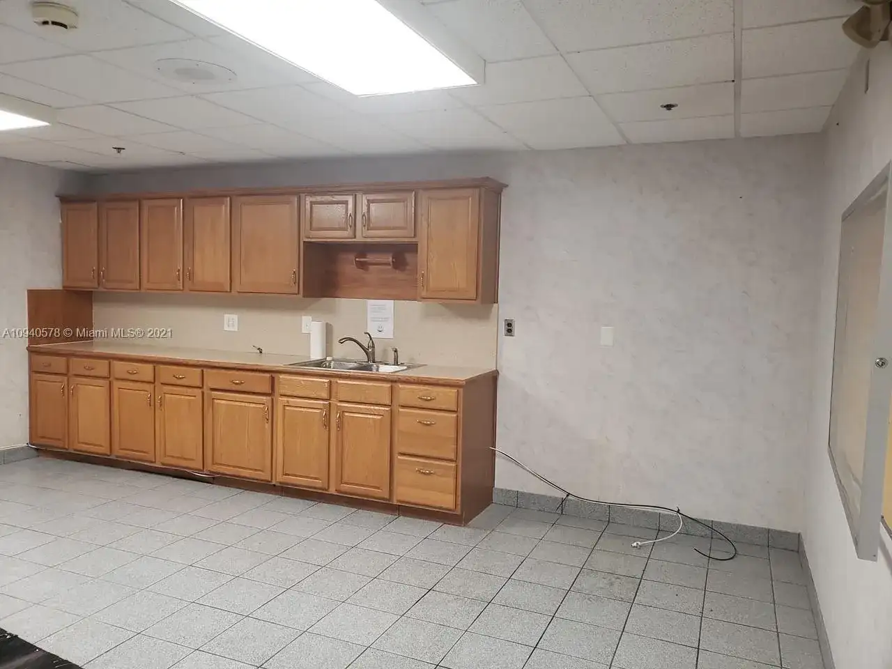 2055 Liberty St, Hollywood FL 33020 photo 5