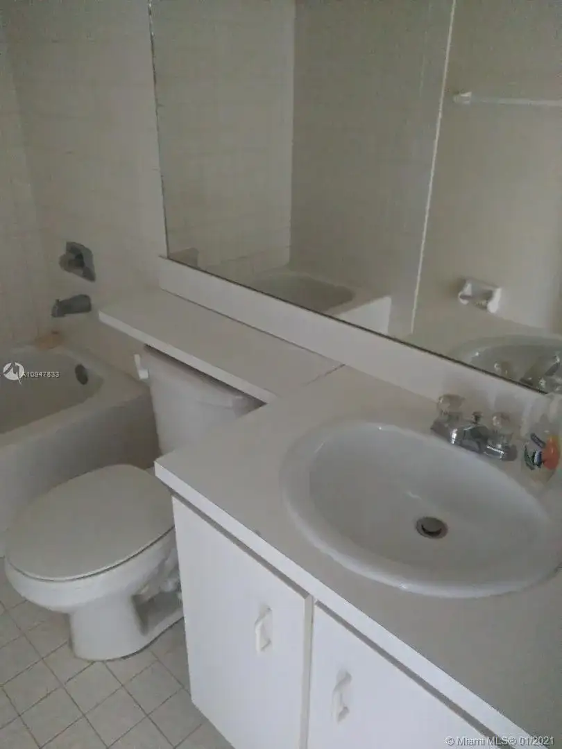 430 NE 210th Cir Ter # 3, Miami FL 33179 photo 2