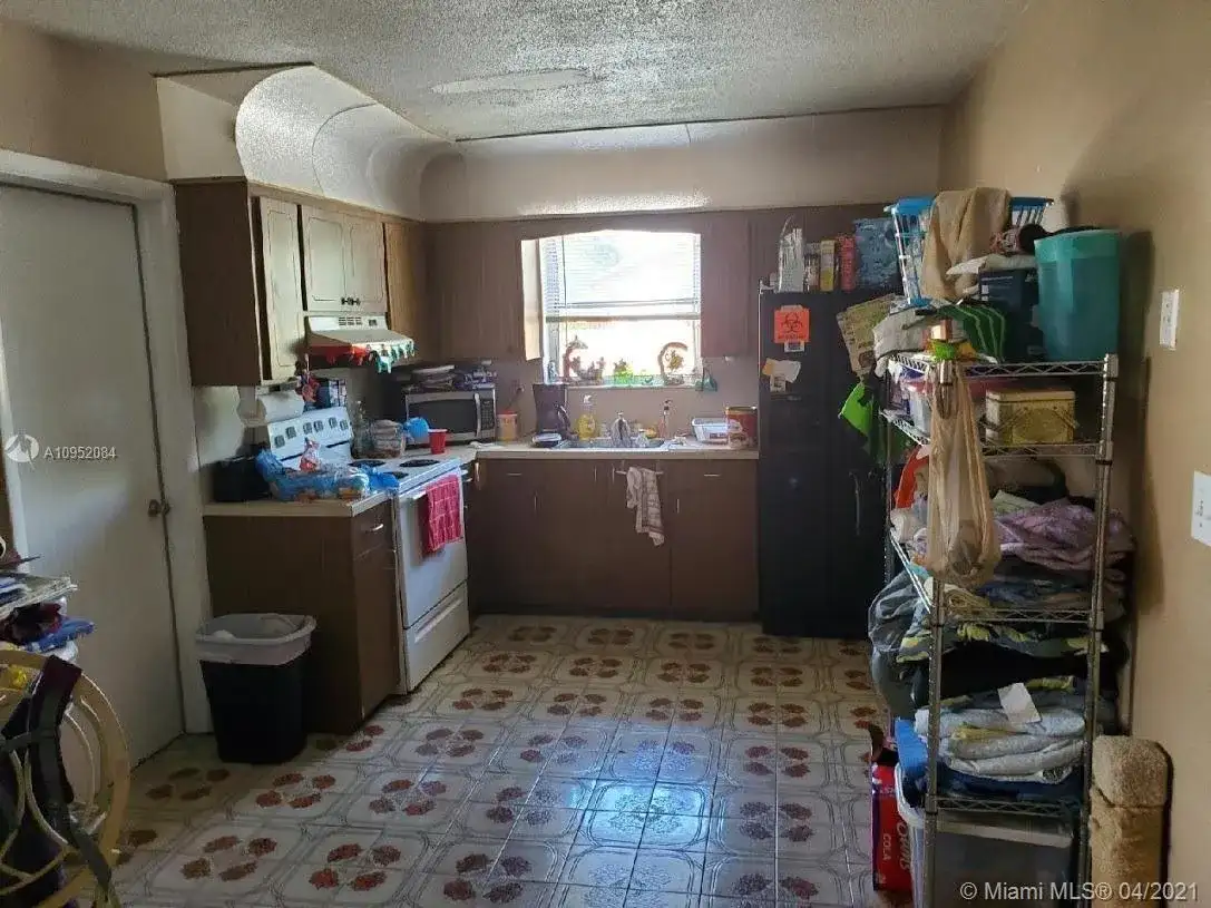 2338 Fillmore St, Hollywood FL 33020 photo 3
